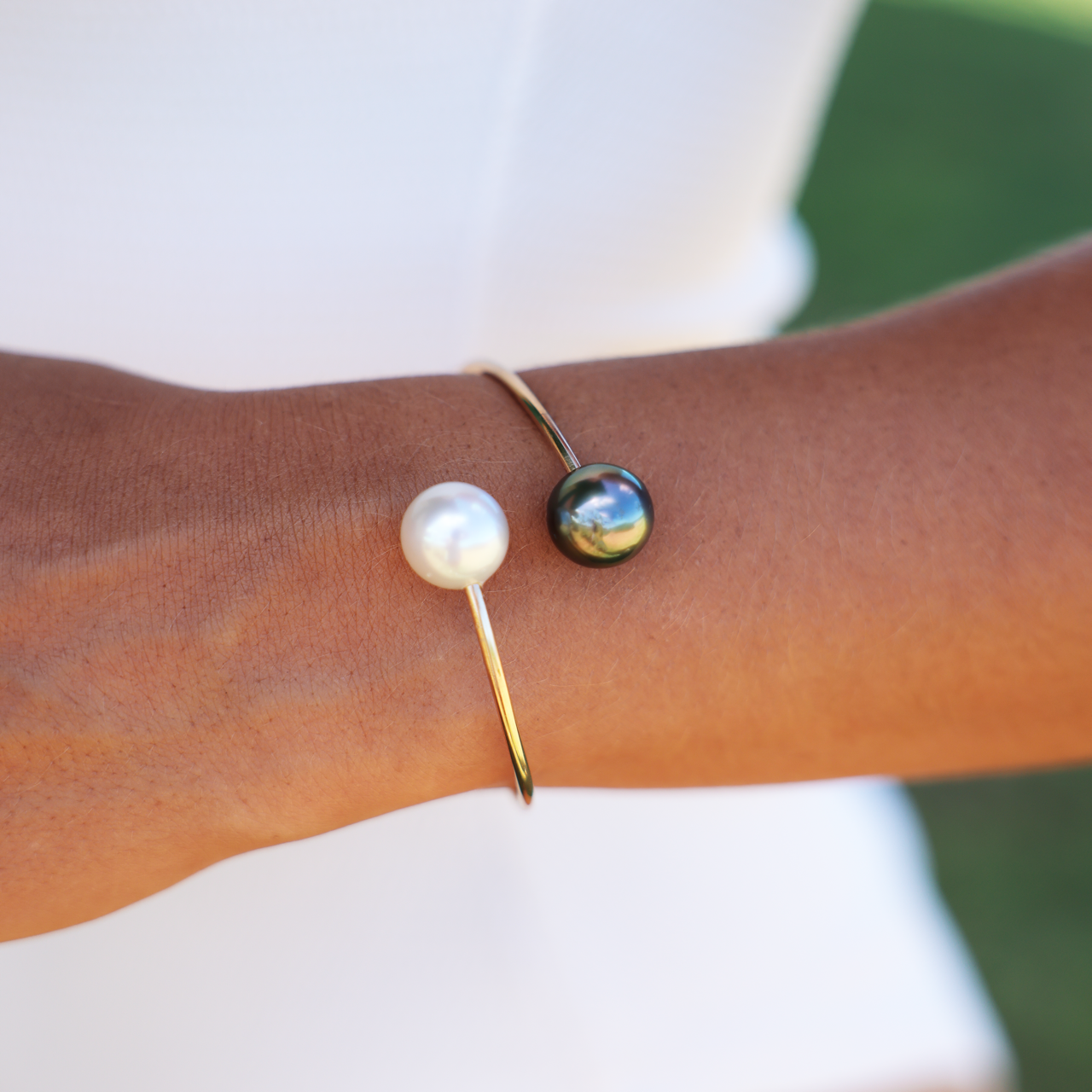 Yin Yang Pearl Cuff