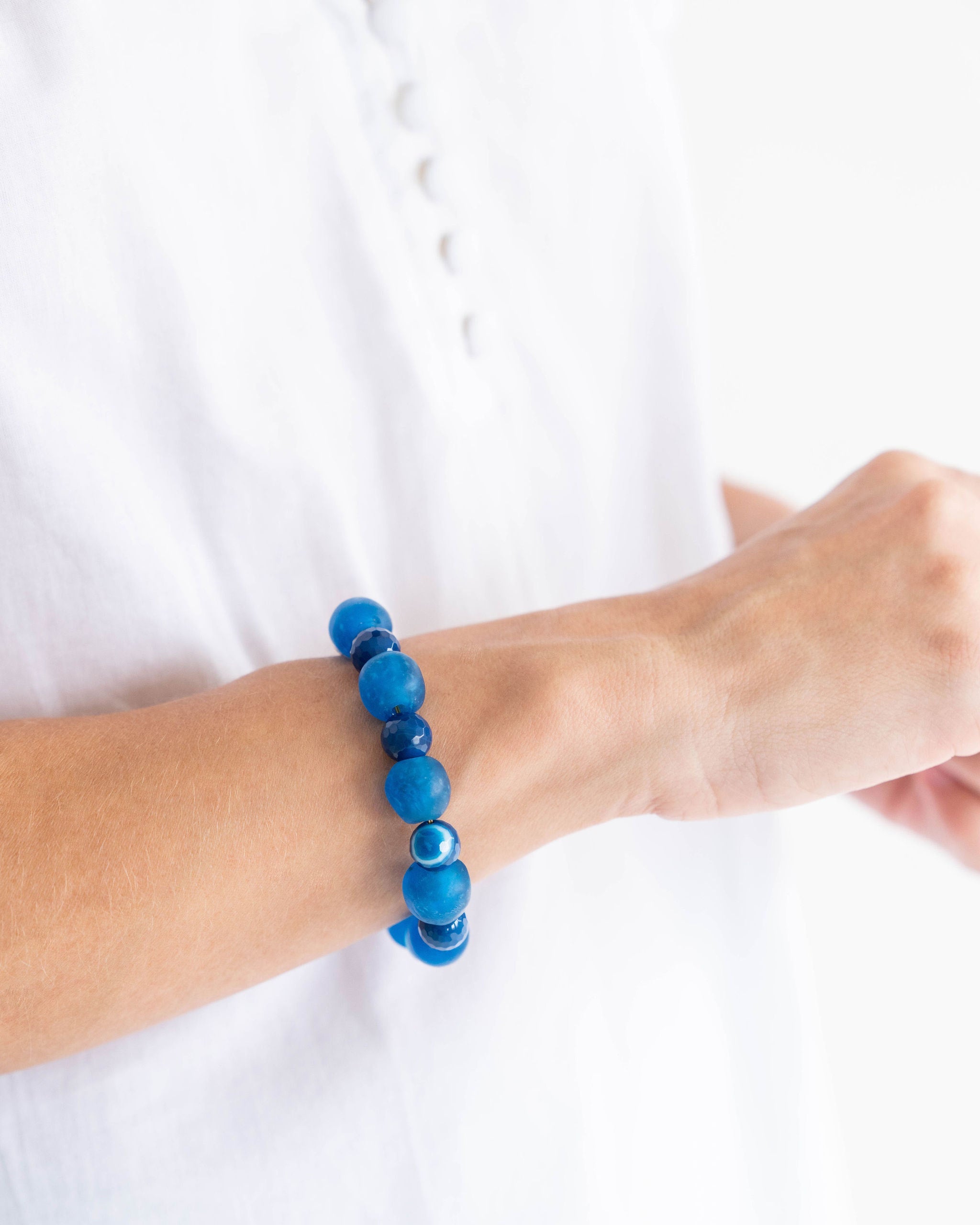 La Mer Blue Sea Glass Bracelet