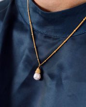 Dainty Pearl Drop Necklace