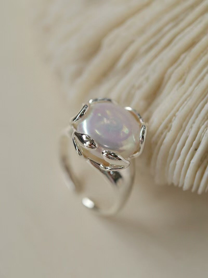 Flower Bud Baroque Pearl Ring