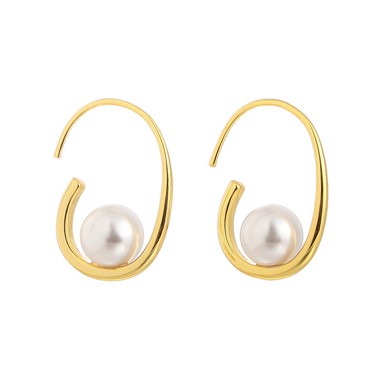 Hook Pearl Earrings