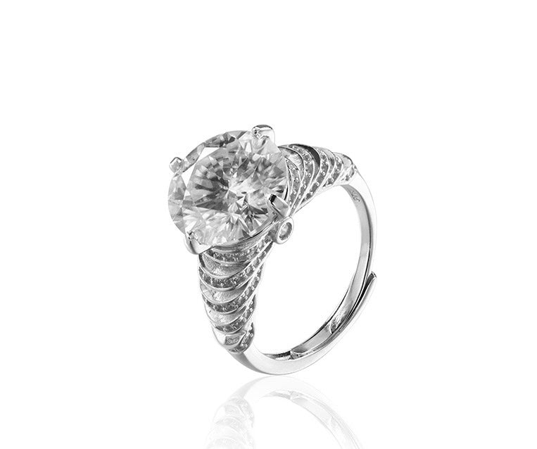 Sparkling Zirconia Ring