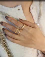 Luxurious Vintage Textured Wheat Woven Ring