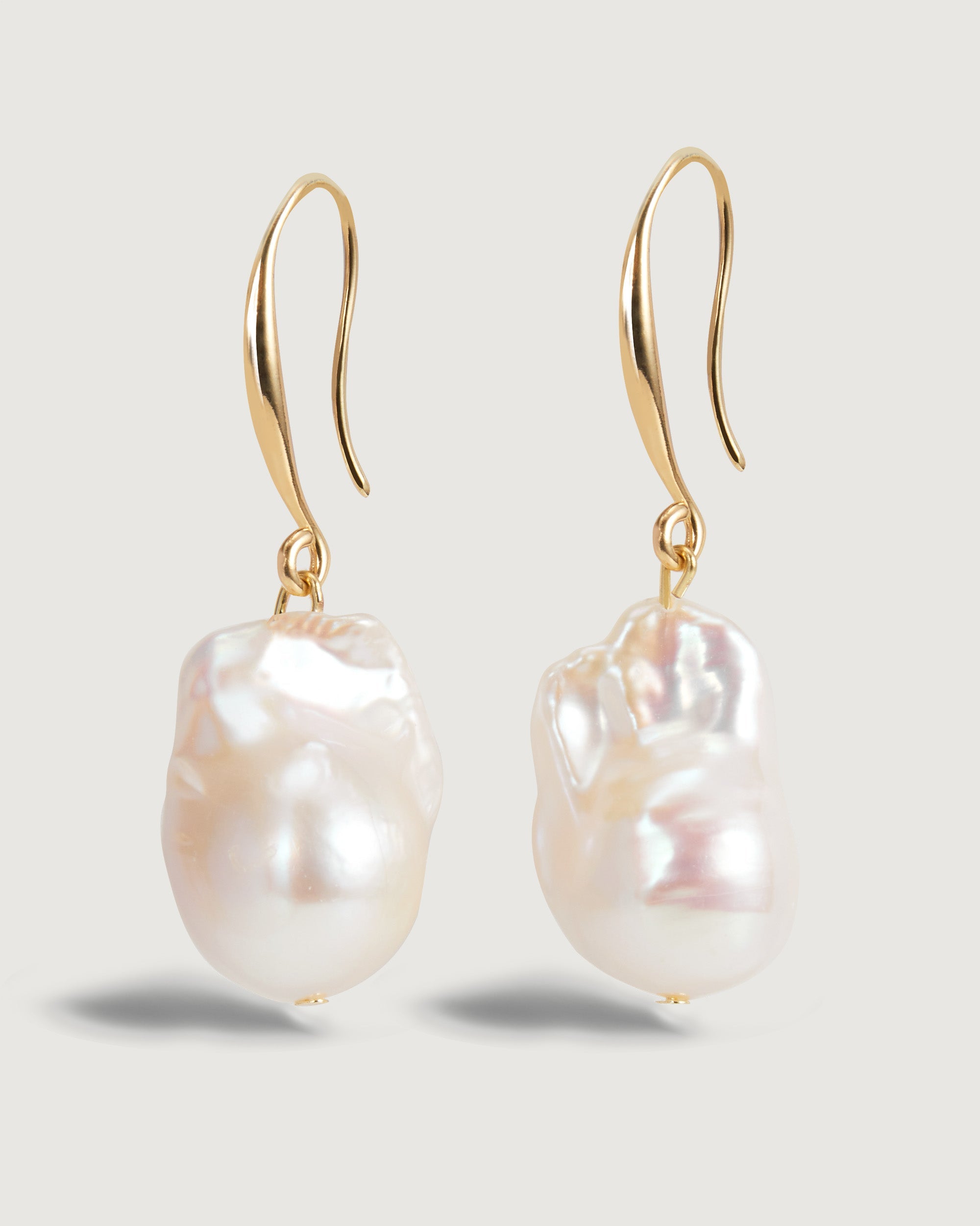 Breaking Dawn Baroque Pearl Earring