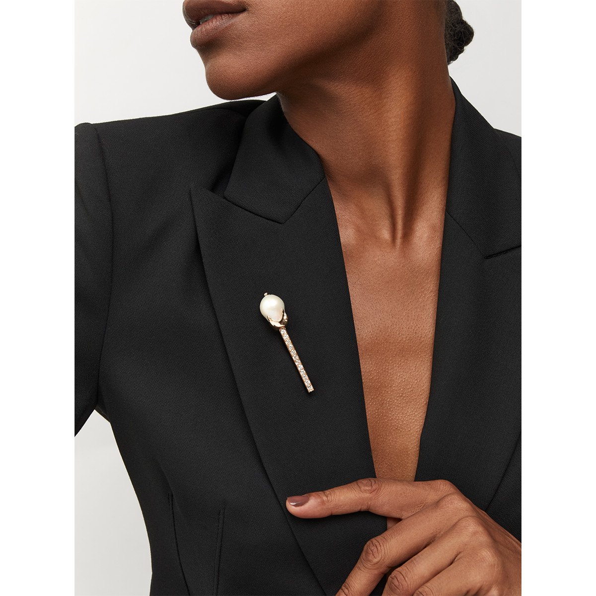 14kt Baroque Pearl Scepter Brooch