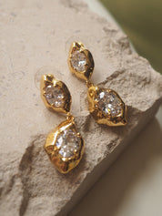 Vintage Chic Zirconia Lava Earrings