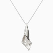 Calla Pendant