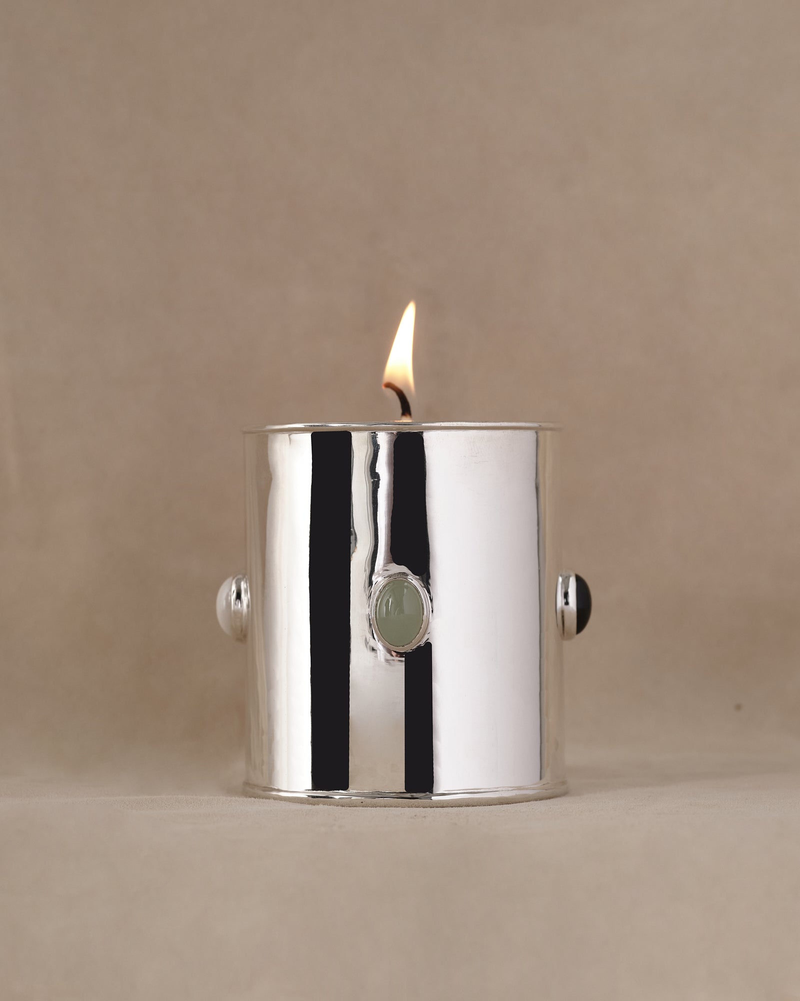 CandleHolder_0377_dfccc229-2041-4149-af9e-12f426487ca3.jpg