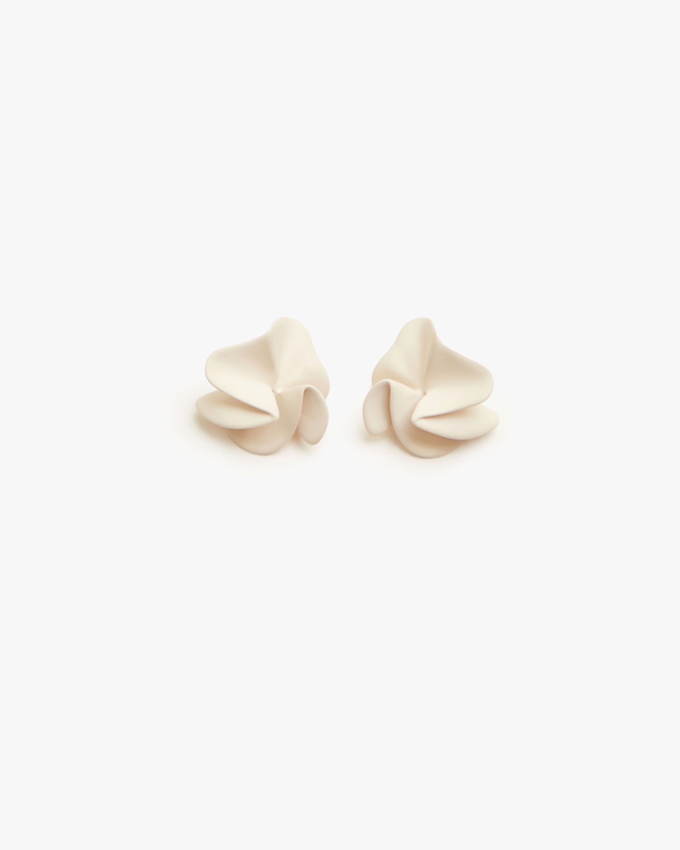 Coated-Statement-Stud-Earrings---JW-ER-EA-100058-VGCRM---front_b52629f6-9a3f-4d38-b994-fd3c9e0a984a.jpg