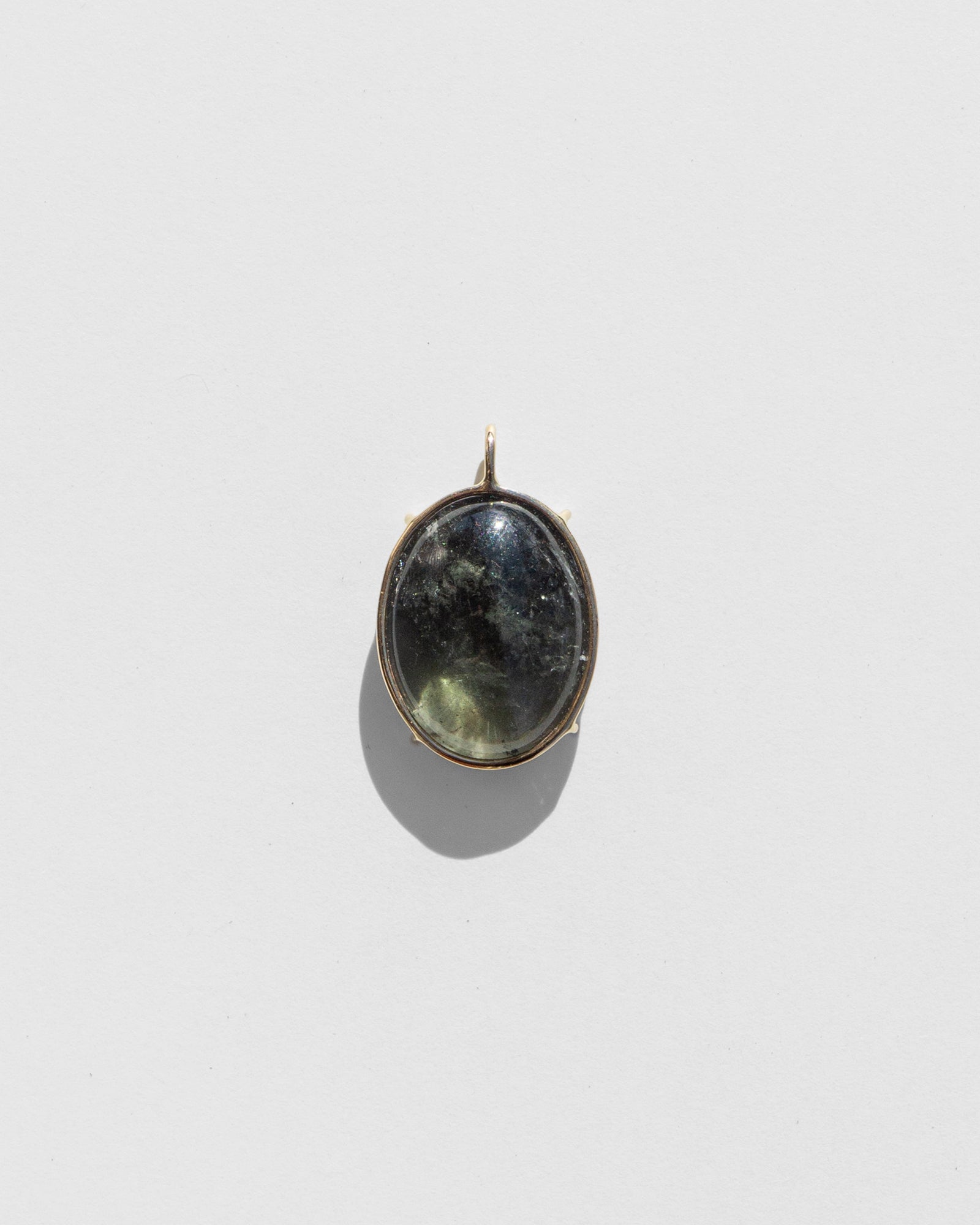 DarkGreyTourmaline_Pendant_8590c8fd-ae04-4c11-8835-b3fd34e9b185.jpg