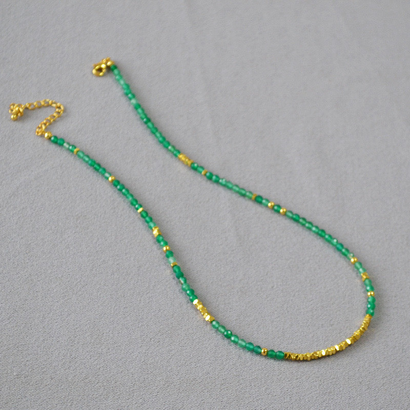 Green Agate Chip Gold Beaded Necklace