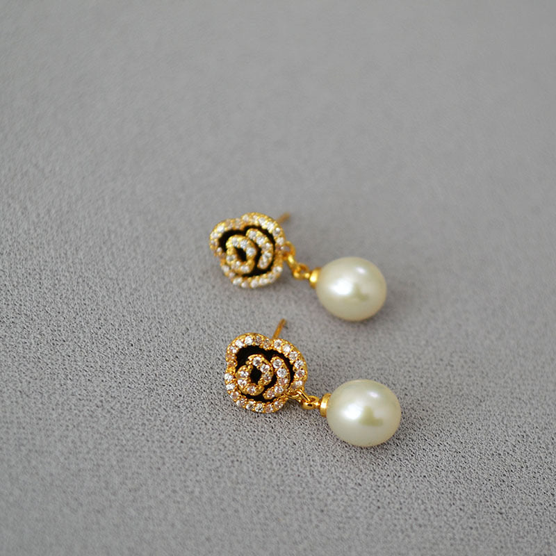 Camellia Zirconia & Pearl Earrings