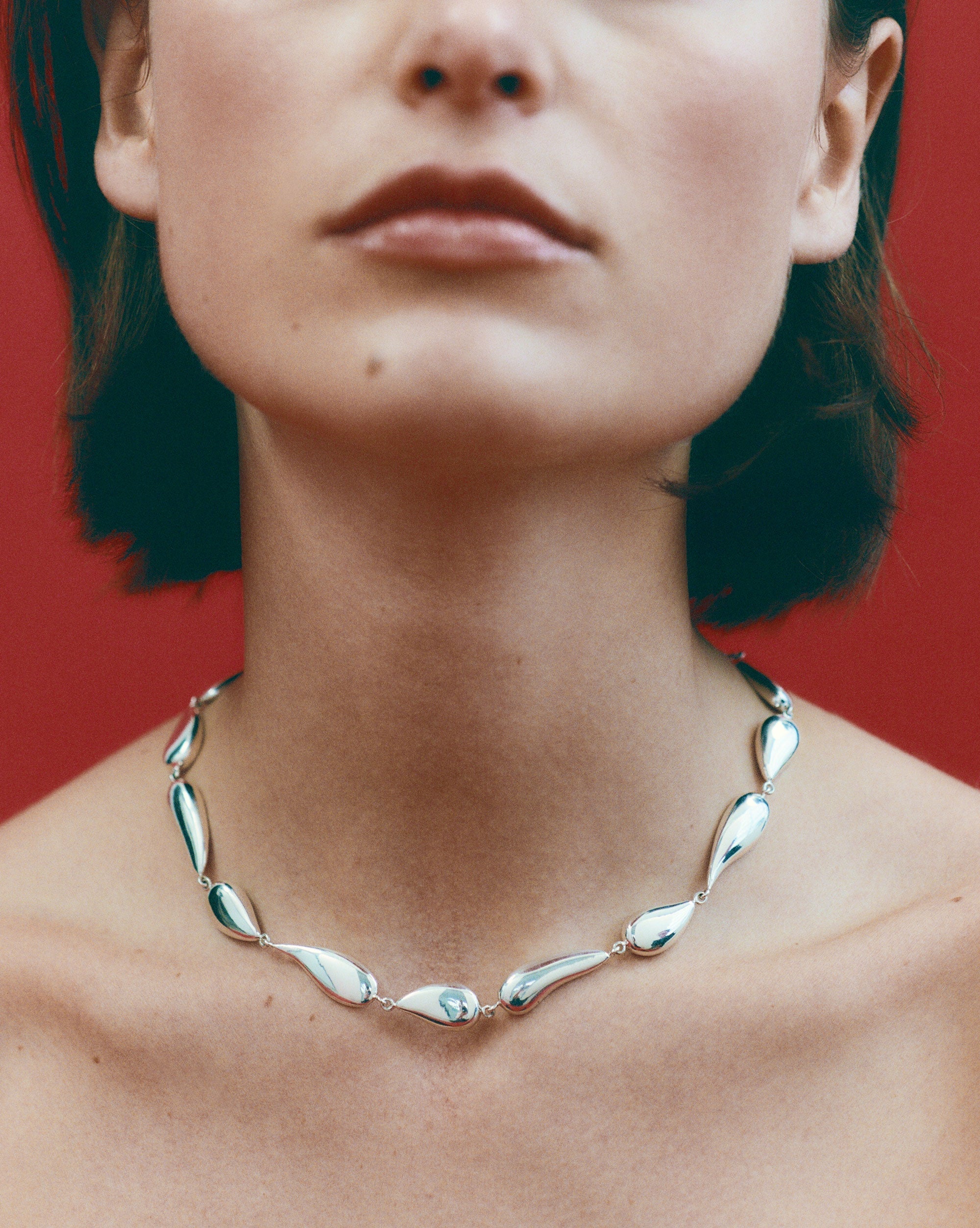 Ila-Necklace.film_11a39439-4446-47e1-95dd-ac2f71bf3af4.jpg