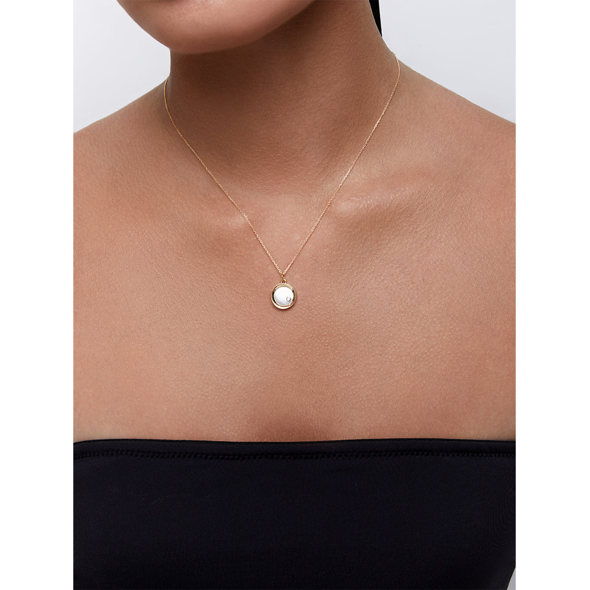 14kt Mother of Pearl Diamond Dot Coin Necklace