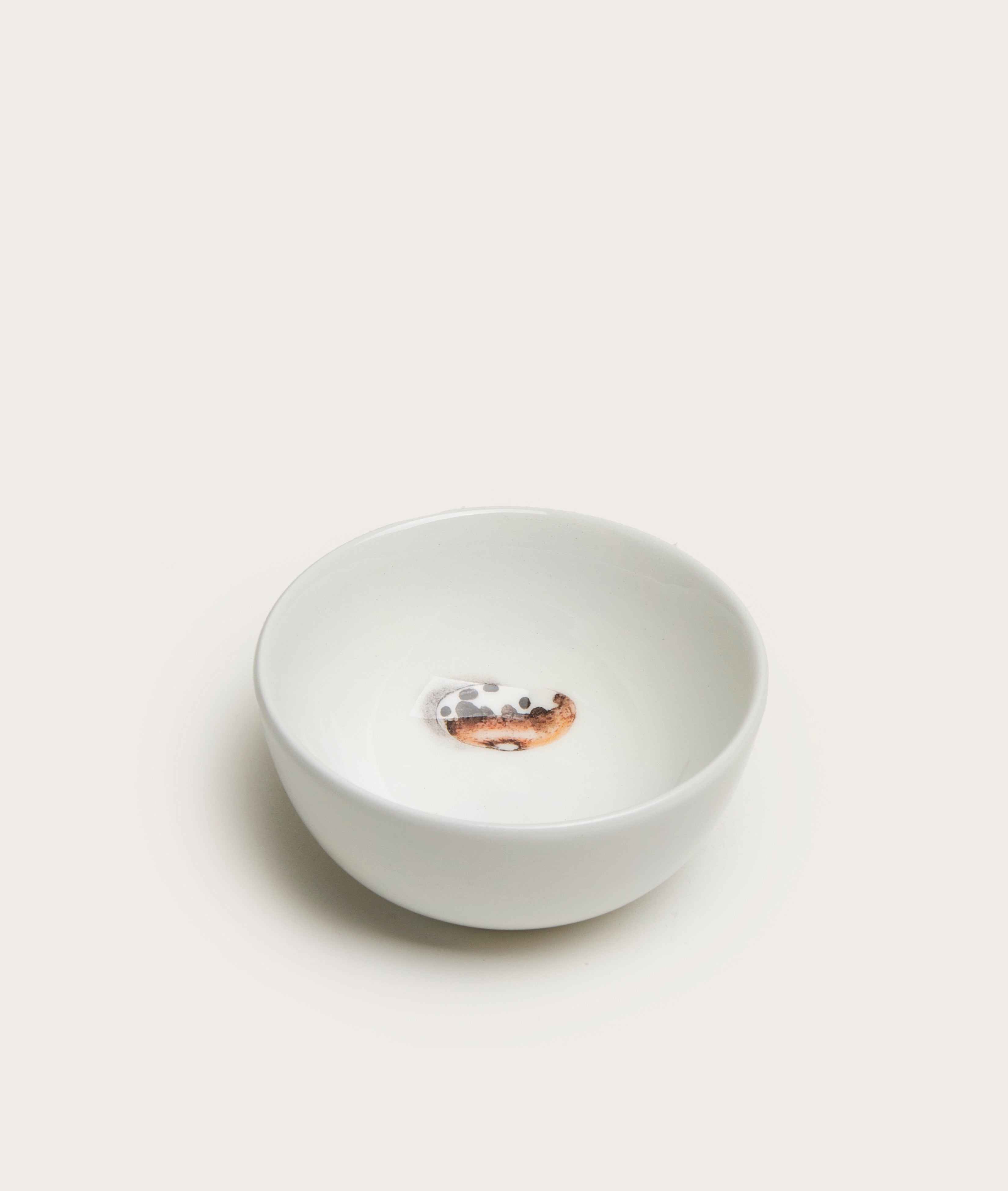 Tiny Bowl, Bean Trompe L'oeil