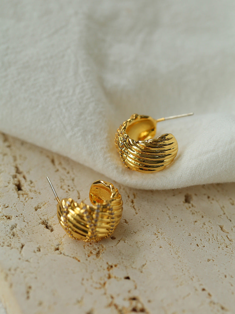 Zirconia Gold C Earrings