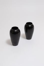 PAIR OF BLACK CERAMIC VASES. JEAN BAPTISTE GAZIELLO, C. 1930