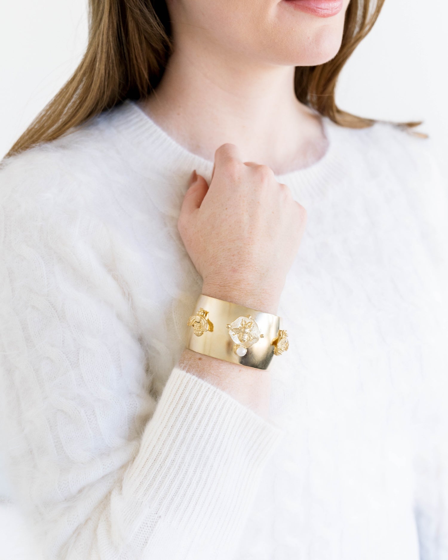 Pearl Bee Cuff