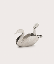 Lemon Squeezer, Swan