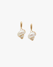 Shell Le Link Huggie Earrings