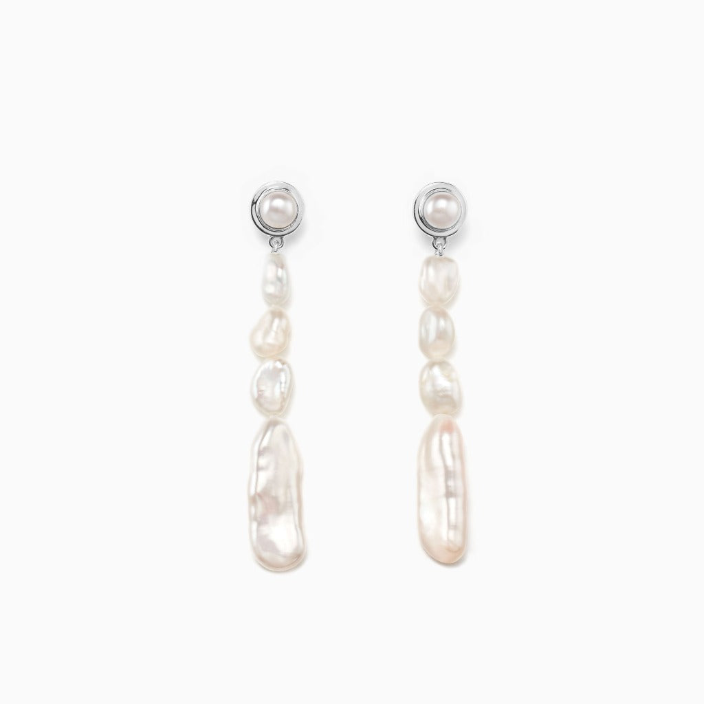 Short-Emmanuelle-Earrings---SS_2a7aac28-892e-49ca-8c5f-4ac45ac3fa75.jpg