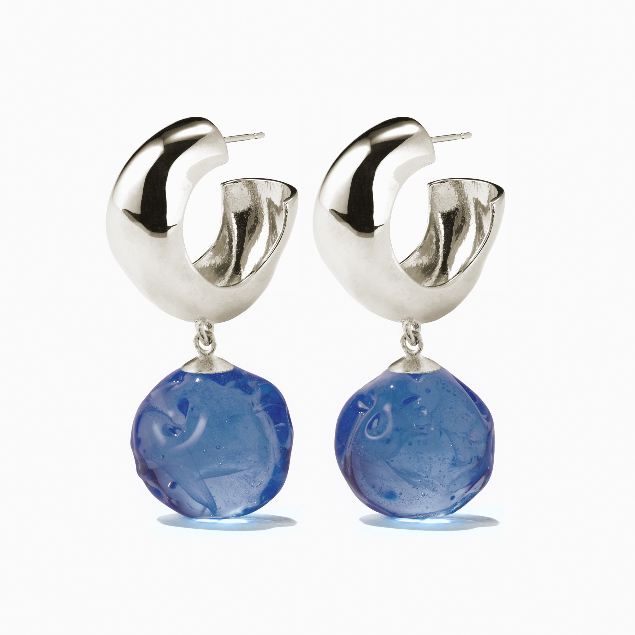 SmallCleoEarring-SS_blue_5d345a7d-c9dc-4a3c-9e1b-5fdf19ddd42f.jpg