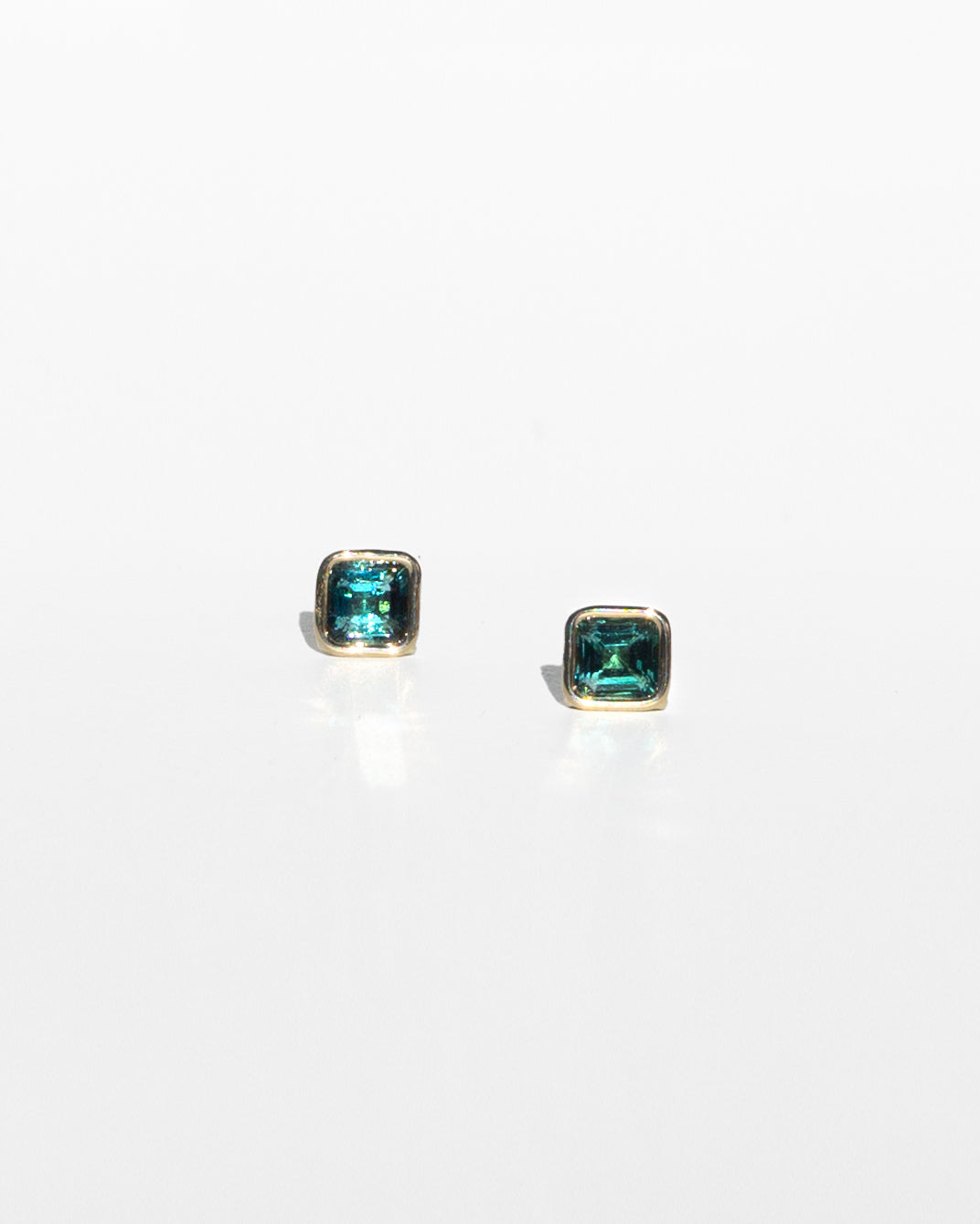 Tourmaline_FloatingStuds_7ca1270d-44de-4868-9612-7df81ea7be06.jpg