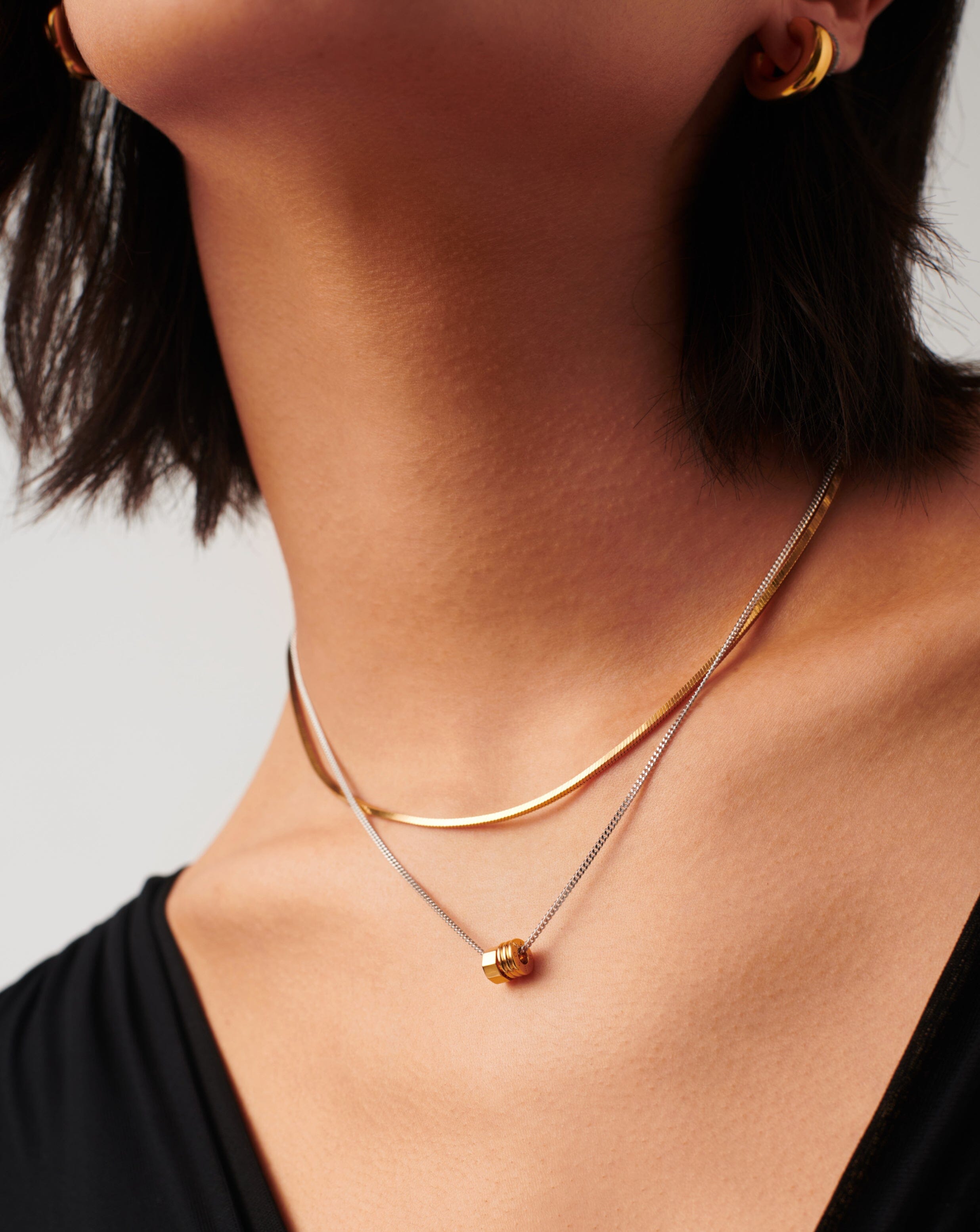 abacus-beaded-floating-charm-necklace-18ct-recycled-gold-vermeil-and-rhodium-on-sterling-silver-necklaces-missoma-888404_cc99bd52-ee08-4ac1-acd9-30df68bf8bb2.jpg