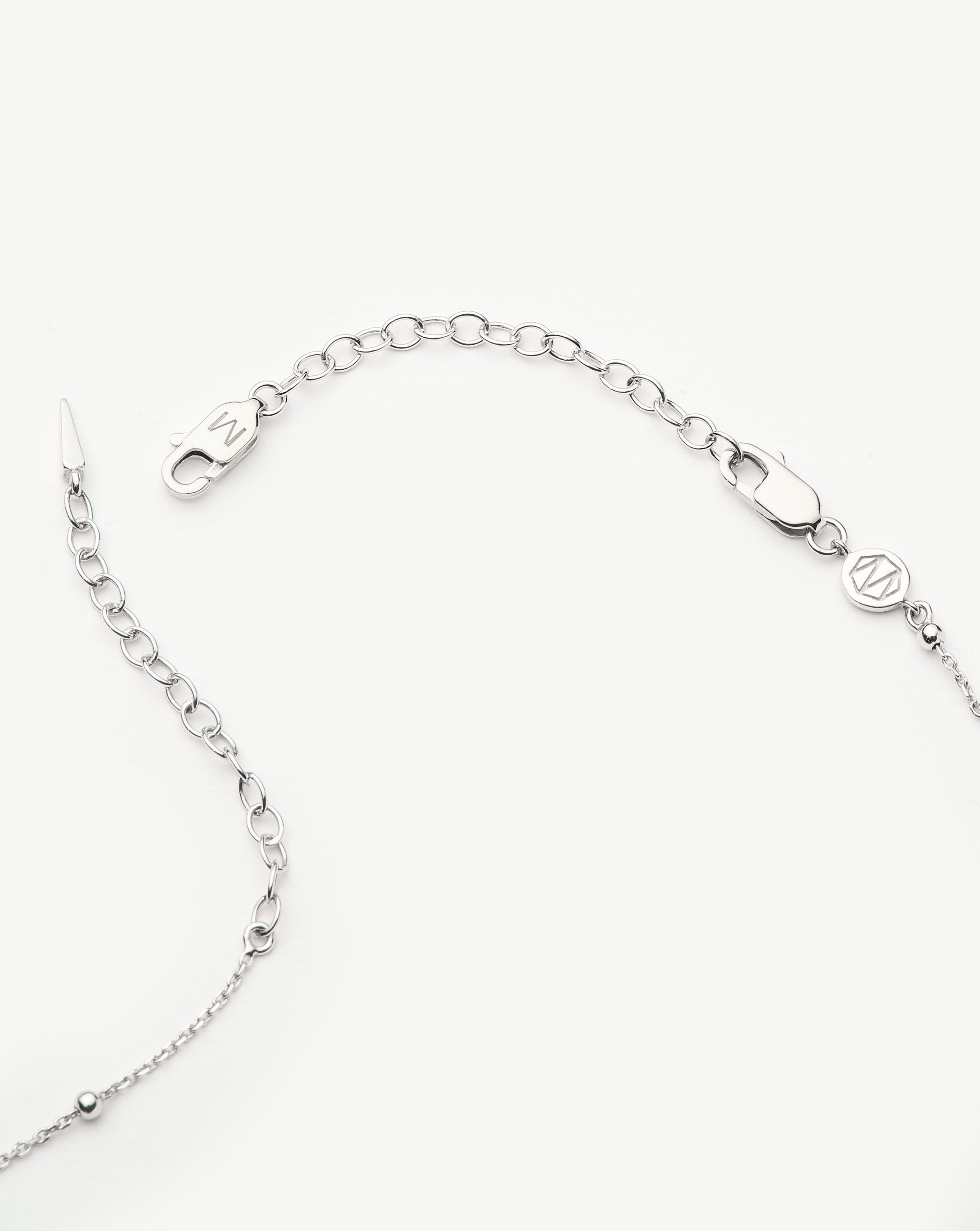 adjustable-chain-necklace-extender-sterling-silver-extender-missoma-688044_760cf420-c9ec-43fb-85d0-7f68d2c51489.jpg