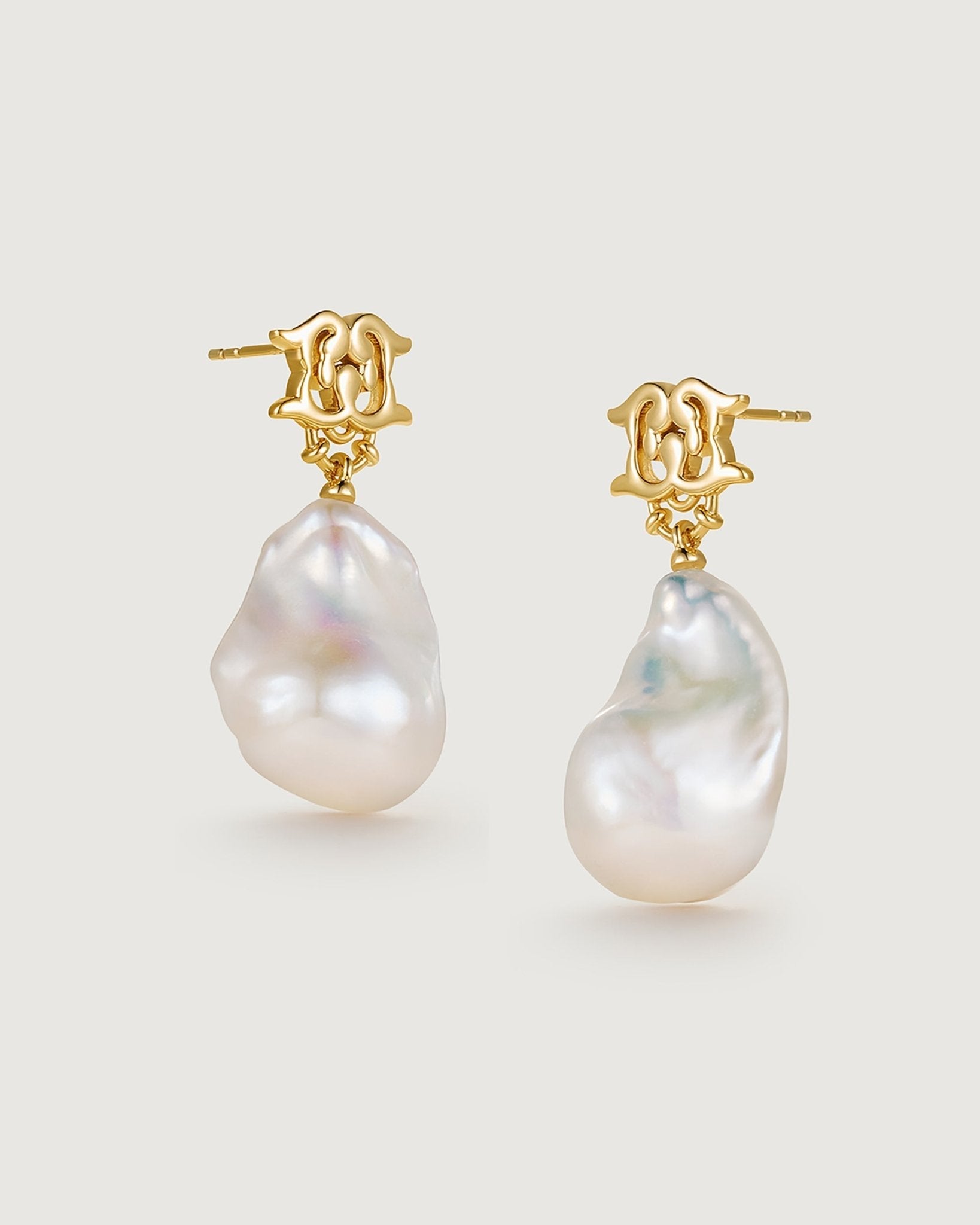 arabesque-drop-earring-634060_cf49b3b8-aa5b-49cf-9b43-2c3d9698c177.jpg