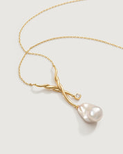 Ballet Pearl Necklace