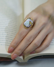 Bee Queen Ring