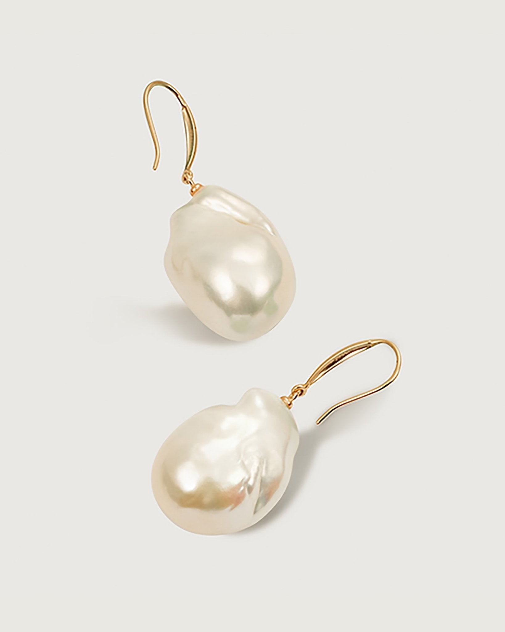 Breaking Dawn Baroque Pearl Earring