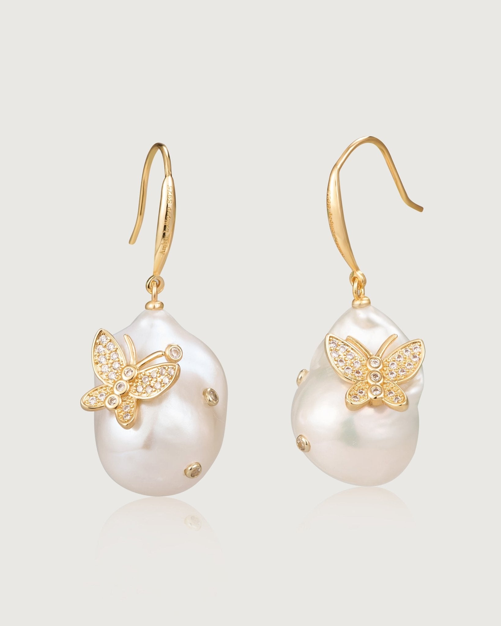 butterfly-kisses-baroque-pearl-earring-111704_7249a8c8-3f84-42bc-9249-ad21d5733eed.jpg