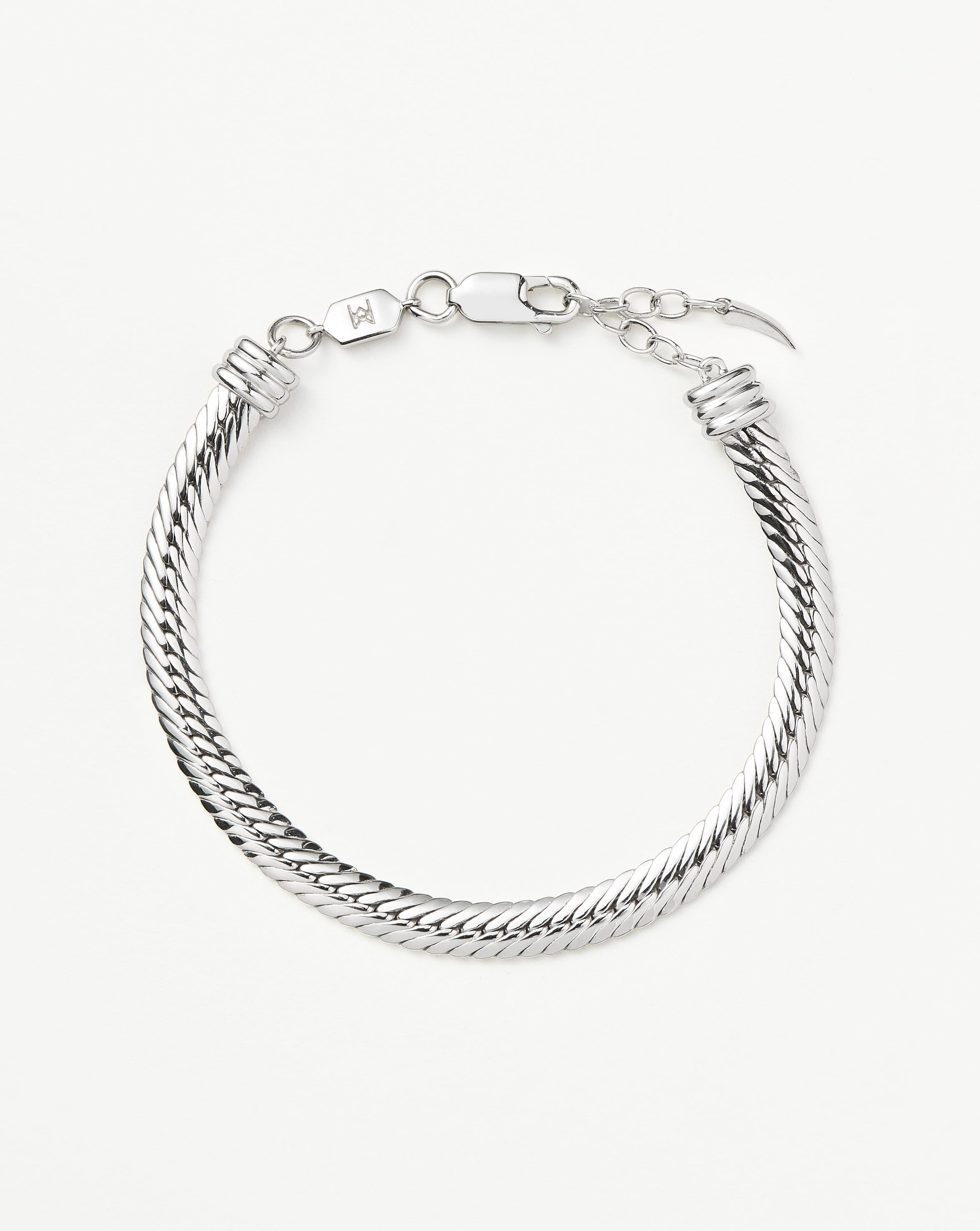 Camail Chain Bracelet