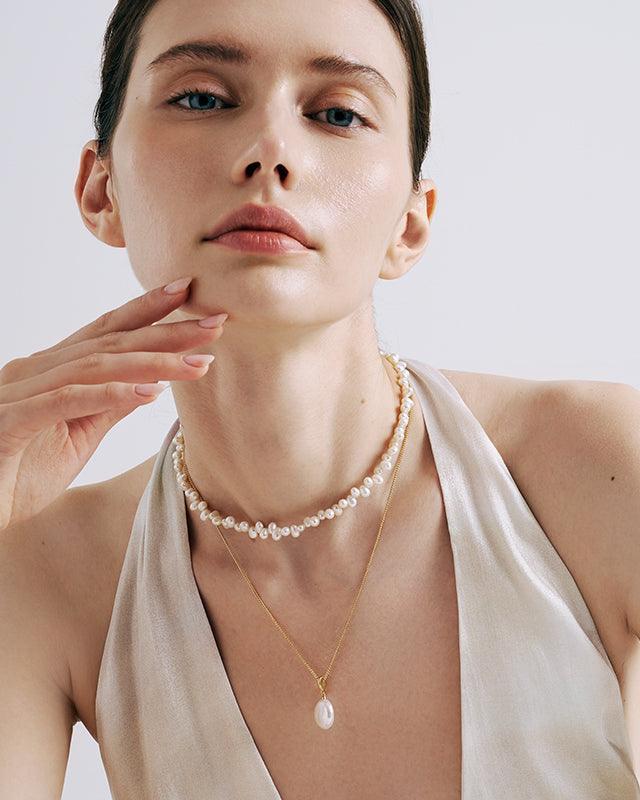 choker-pearl-necklace-417571_c1197695-b1cb-445a-8822-031becacf2f3.jpg