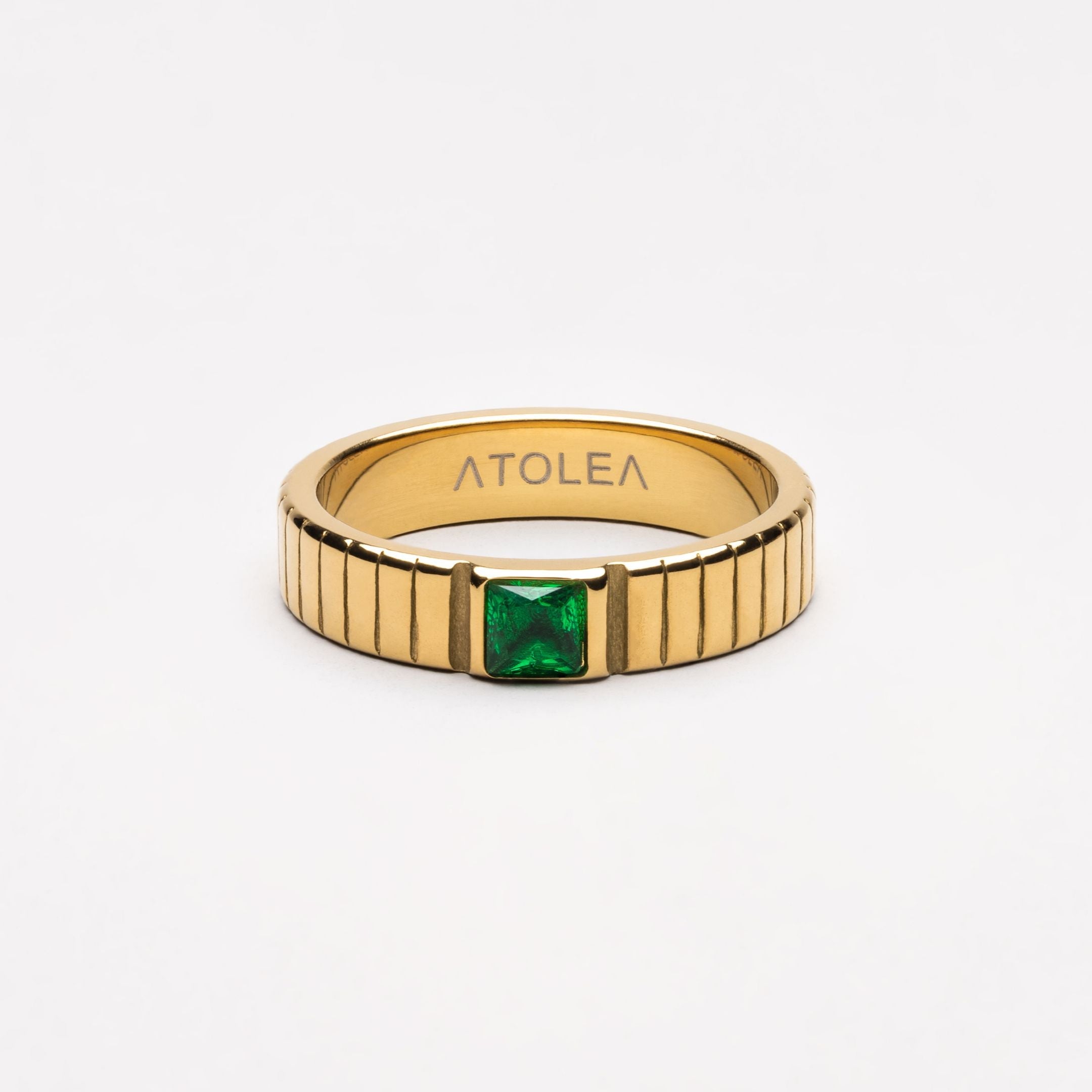 chunky-green-ring_c5d35584-a187-47dd-ad74-7e29edb7ed2d.jpg