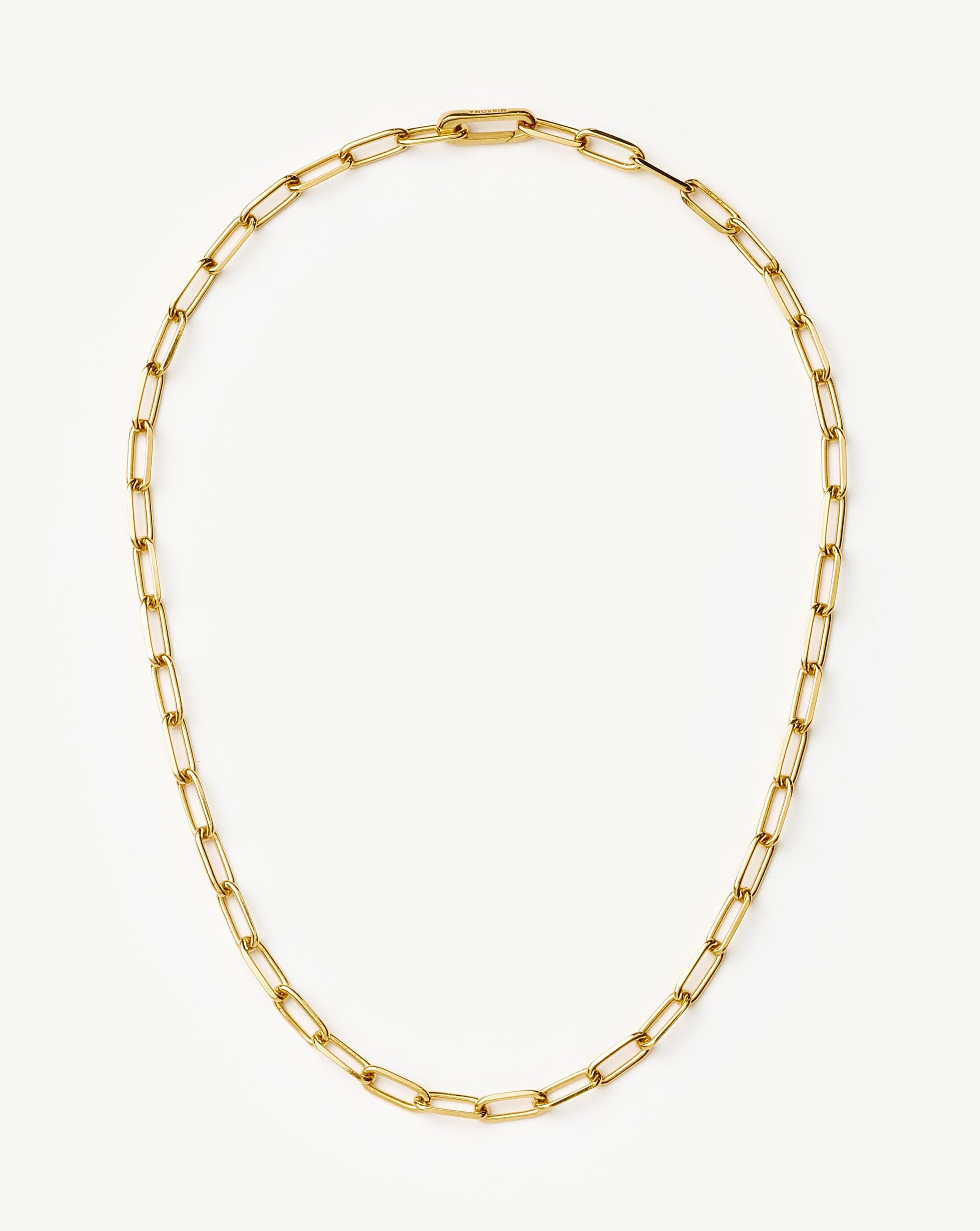 classic-paperclip-chain-necklace-18k-gold-plated-necklaces-missoma-768258_dba2aa19-b125-4a36-a8b3-ebbef230f491.jpg