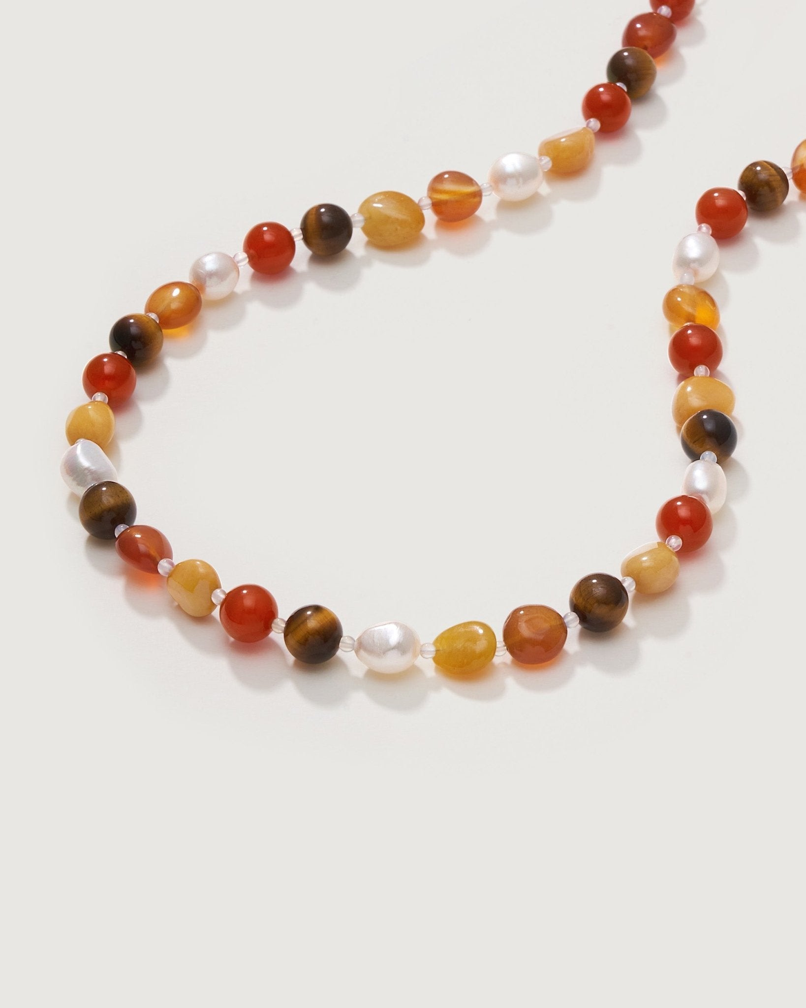 clear-wilderness-gemstone-necklace-808150_cf96b3cb-636f-4fe4-9bc4-2feff747955a.jpg