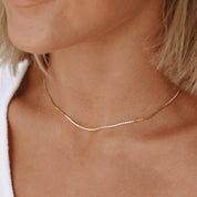 Wavy Choker