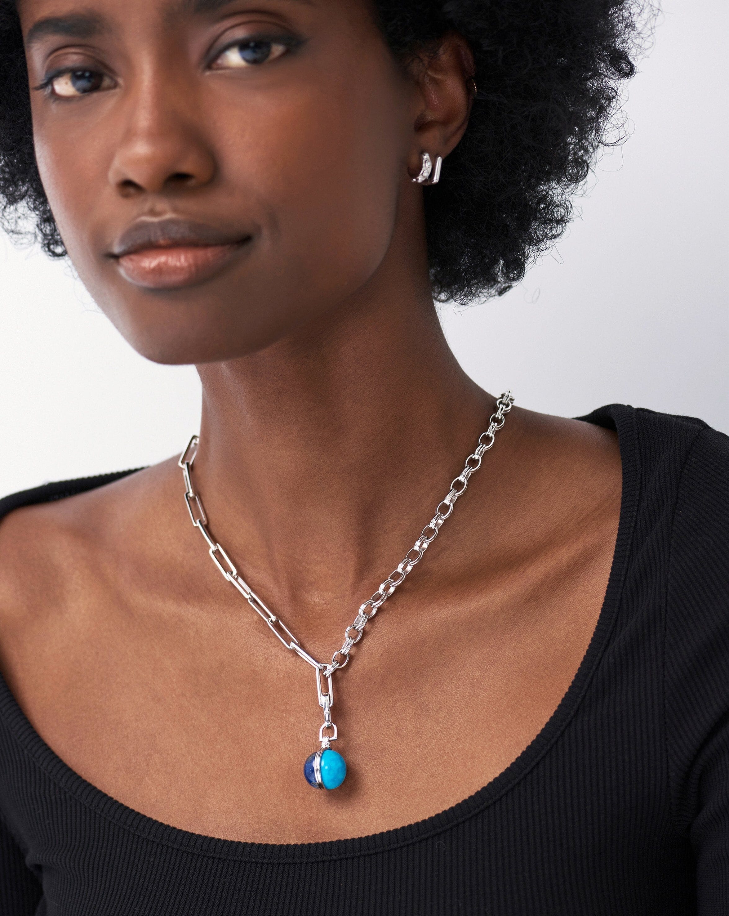 deconstructed-axiom-sphere-chain-necklace-silver-platedlapis-turquoise-necklaces-missoma-591811_e6569ceb-313e-43b1-9800-c905a25a70fe.jpg