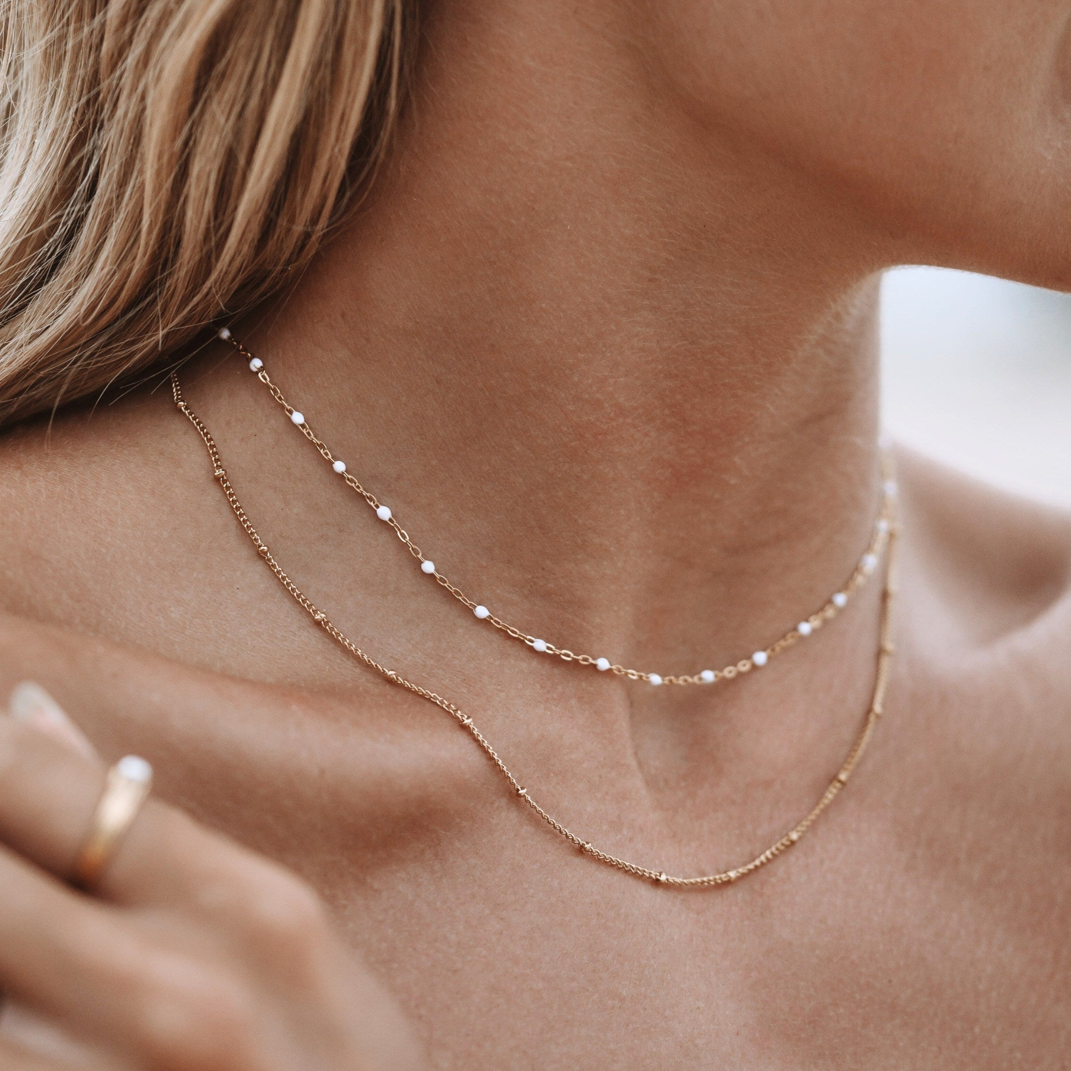 double-minimal-choker_070a34ca-ce01-4f67-b171-2238c093c5f7.jpg