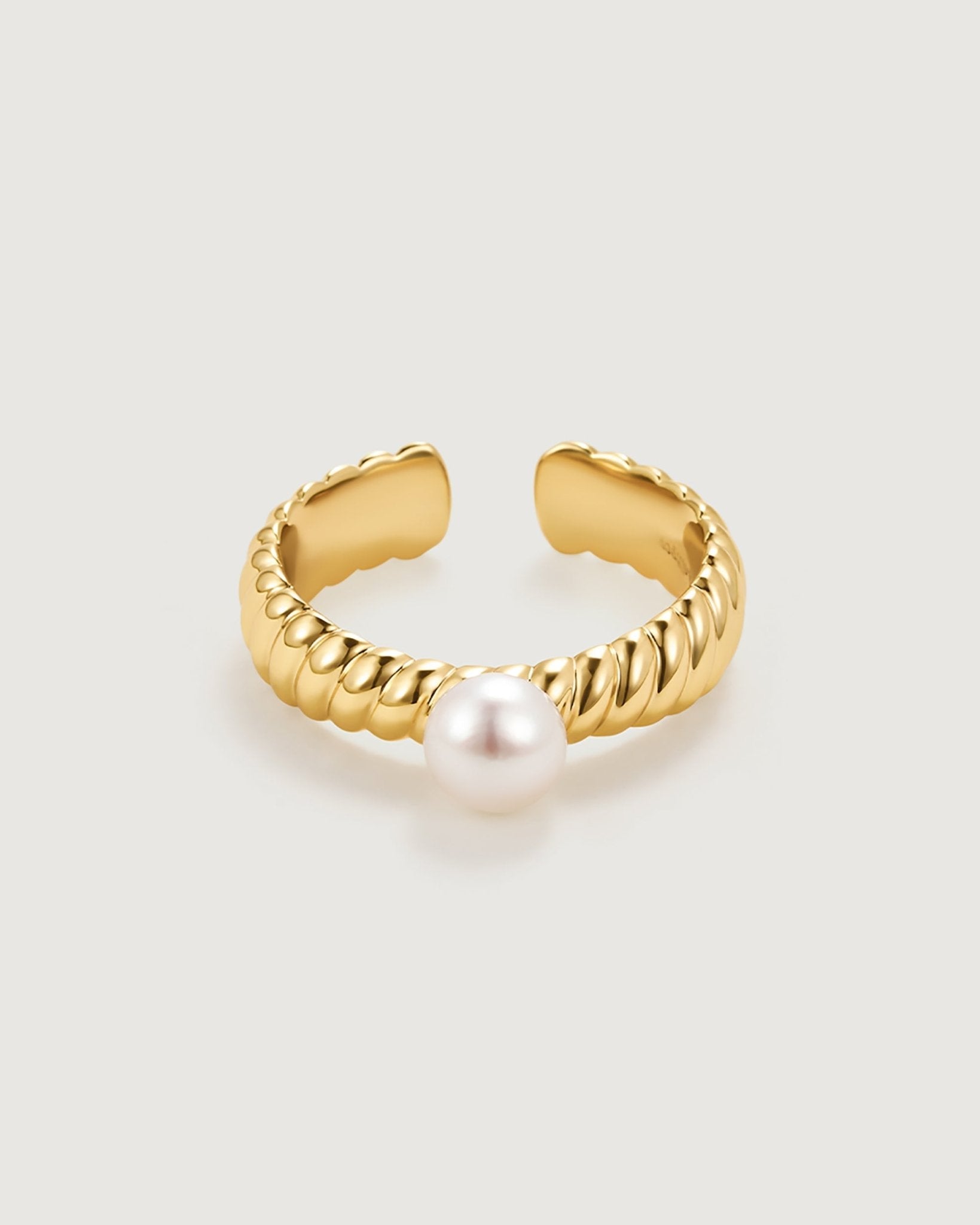 Echo Pearl Ring