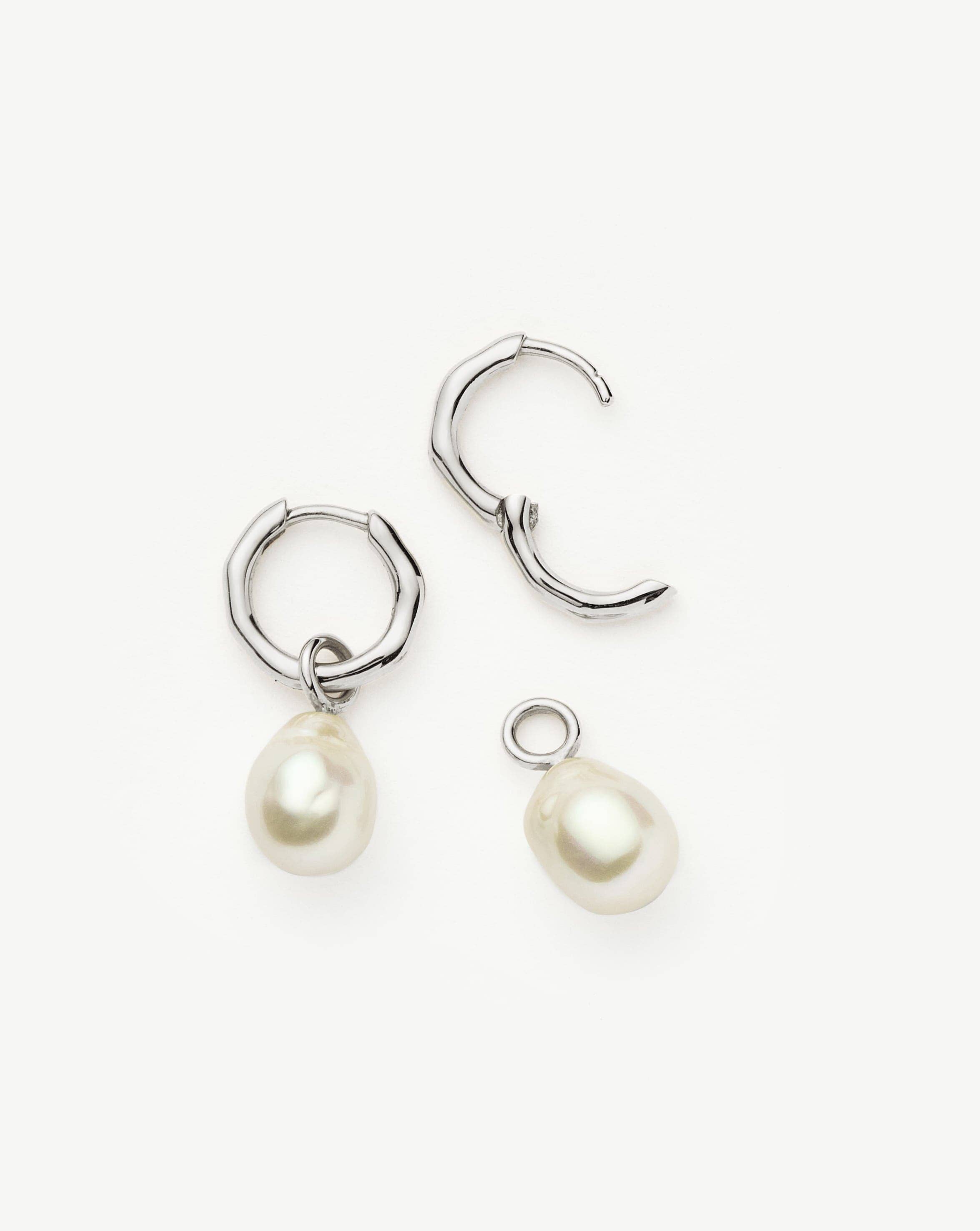 fine-baroque-pearl-organic-hoop-earrings-14k-solid-white-goldpearl-earrings-missoma-127685_c5f312bc-47f0-4b1e-8713-3a94fd99fe31.jpg