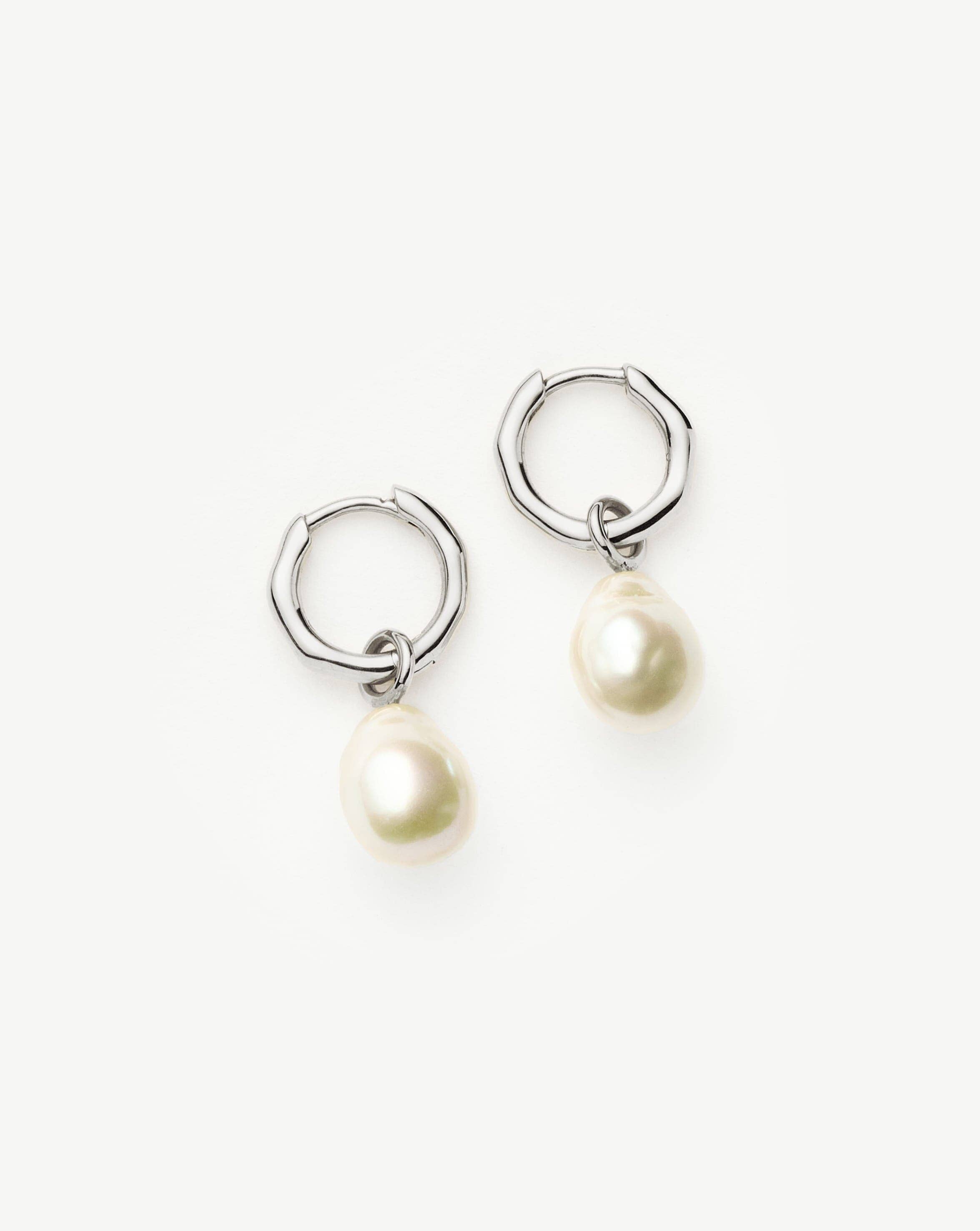 fine-baroque-pearl-organic-hoop-earrings-14k-solid-white-goldpearl-earrings-missoma-173250_2b07c04d-8b9b-49c3-b134-f3bb97cb2574.jpg