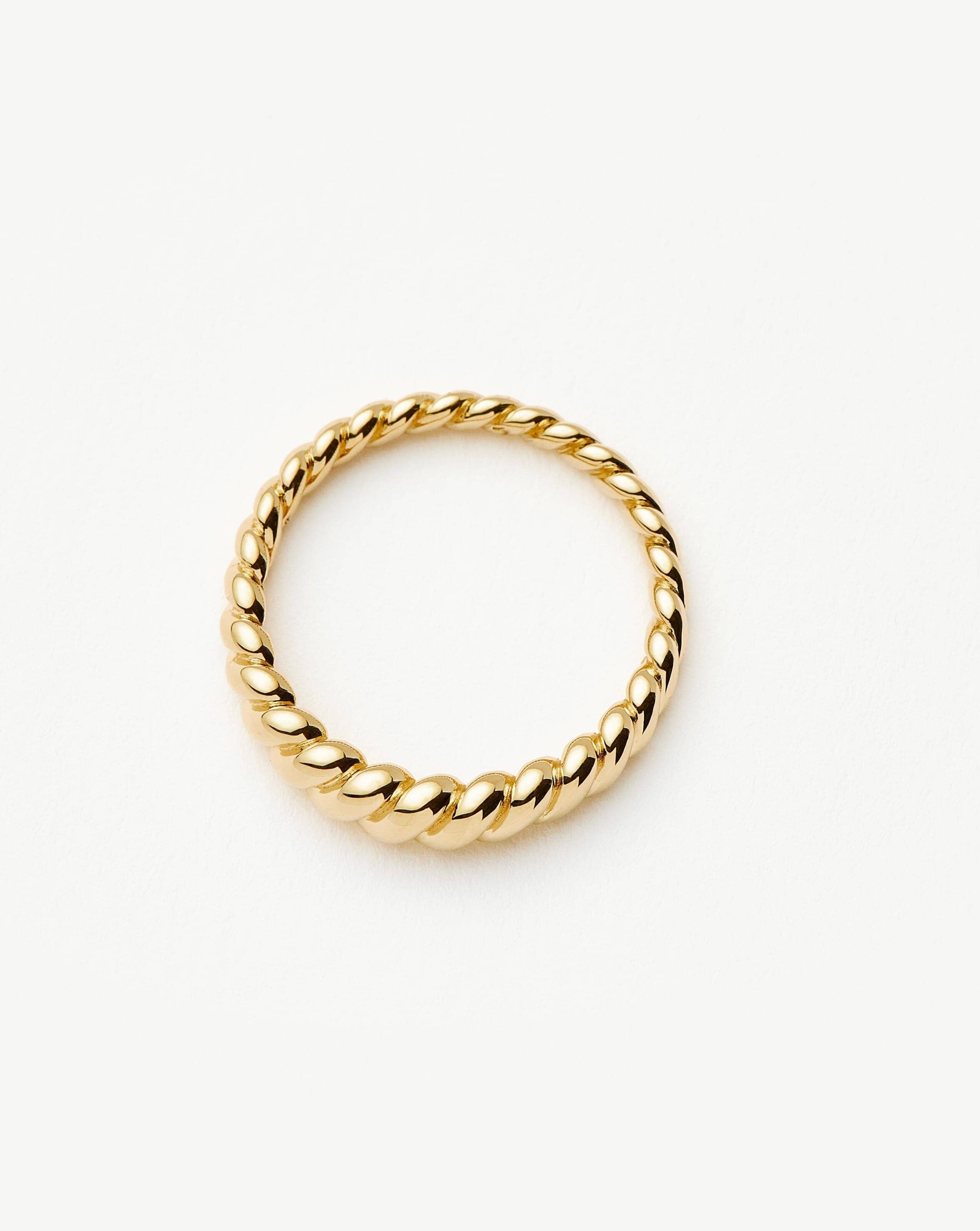 Fine Twisted Classic Ring | 14k Solid Gold