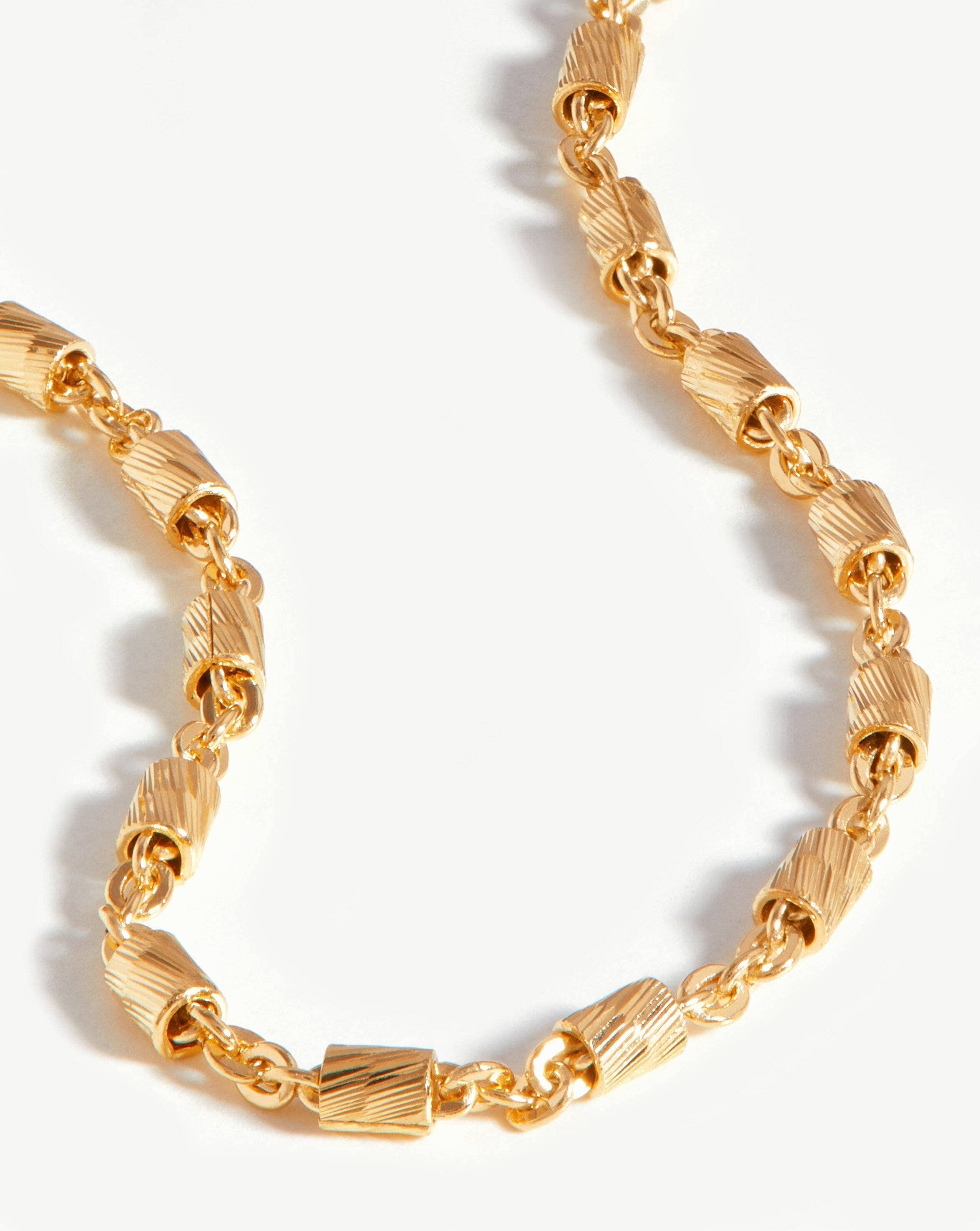 Fine Vervelle Chain Bracelet