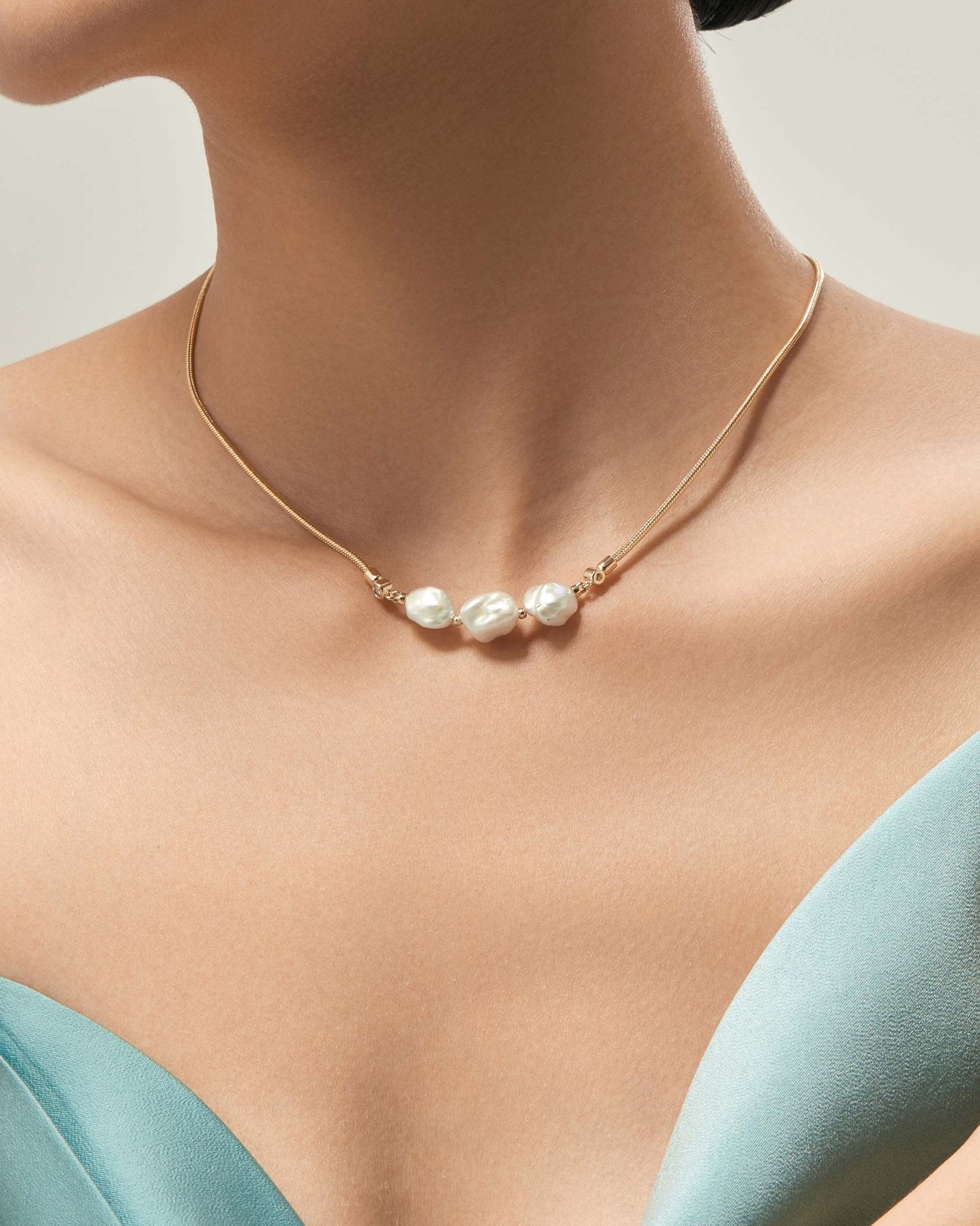 floriography-jasmine-pearl-necklace-839283_fd8008a1-fd85-433a-aadc-3da4474cfe17.jpg