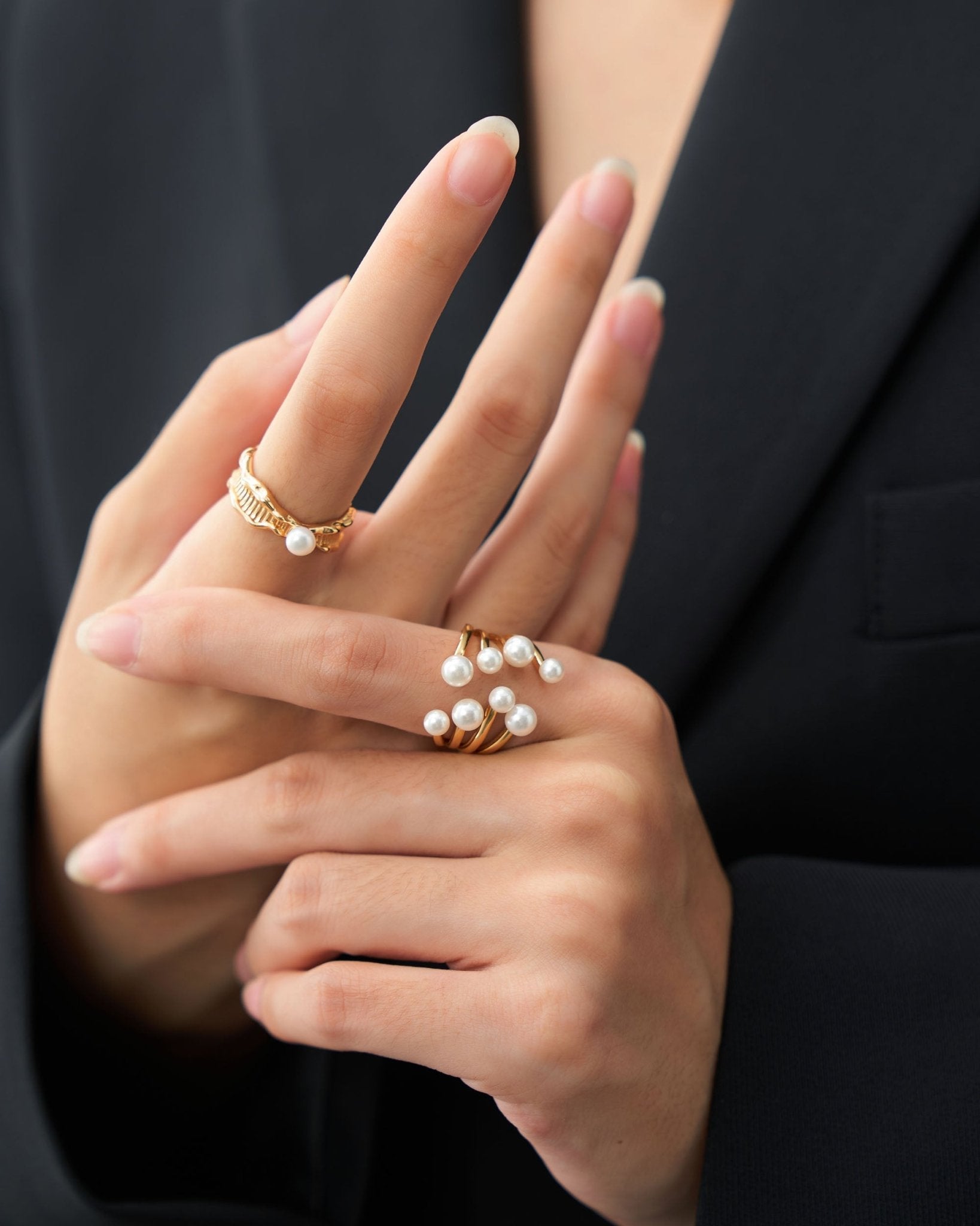 glowing-light-pearl-ring-485568_c0d3340c-c606-4de9-b5a5-c524141cc37a.jpg