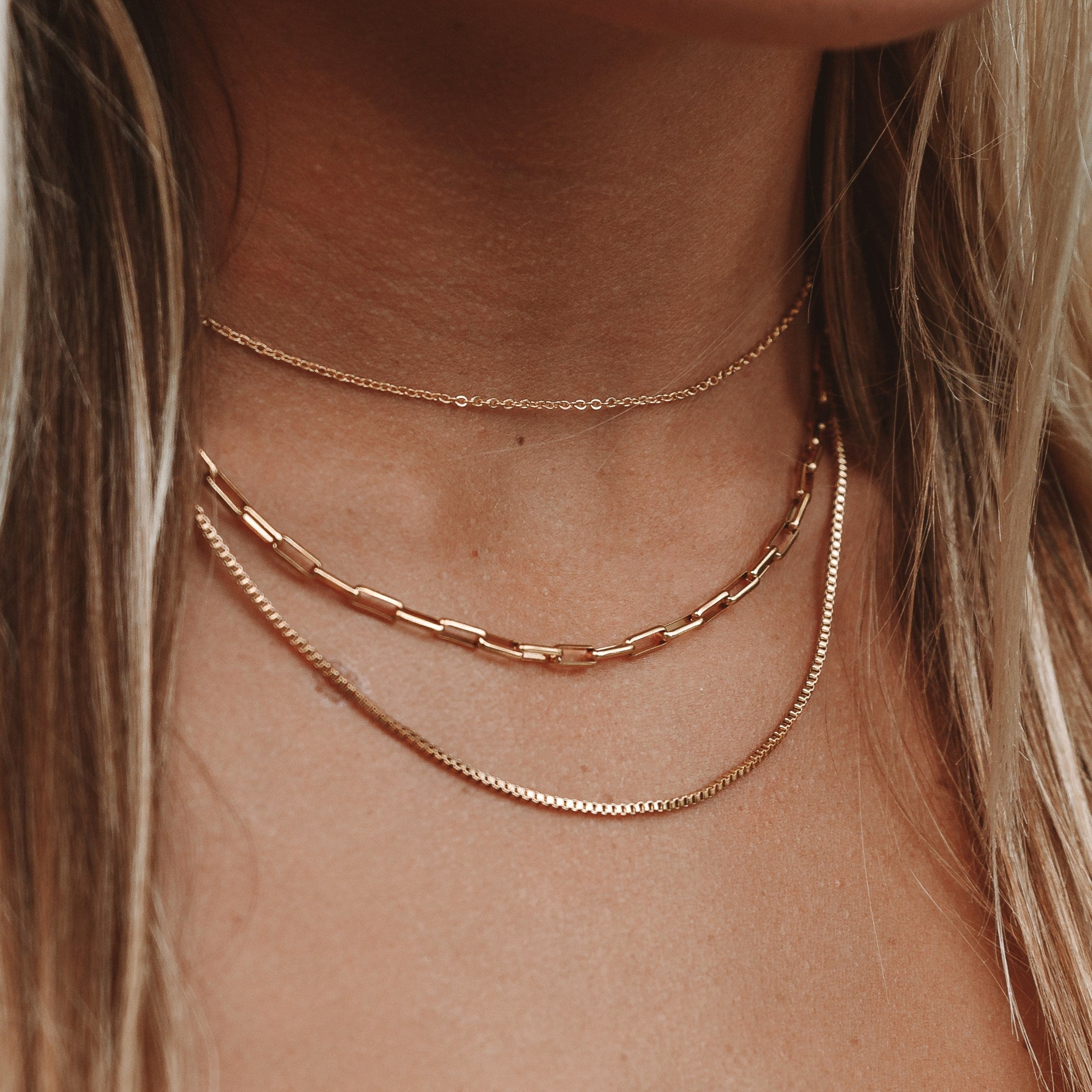 gold-layered-necklace_5_334281ab-297d-4d9f-a43e-5d06ef0b59c1.jpg